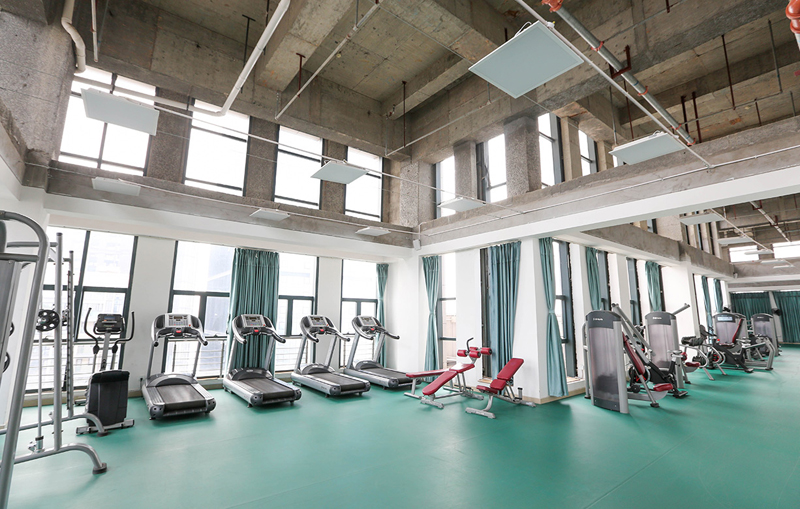 单位健身房器材